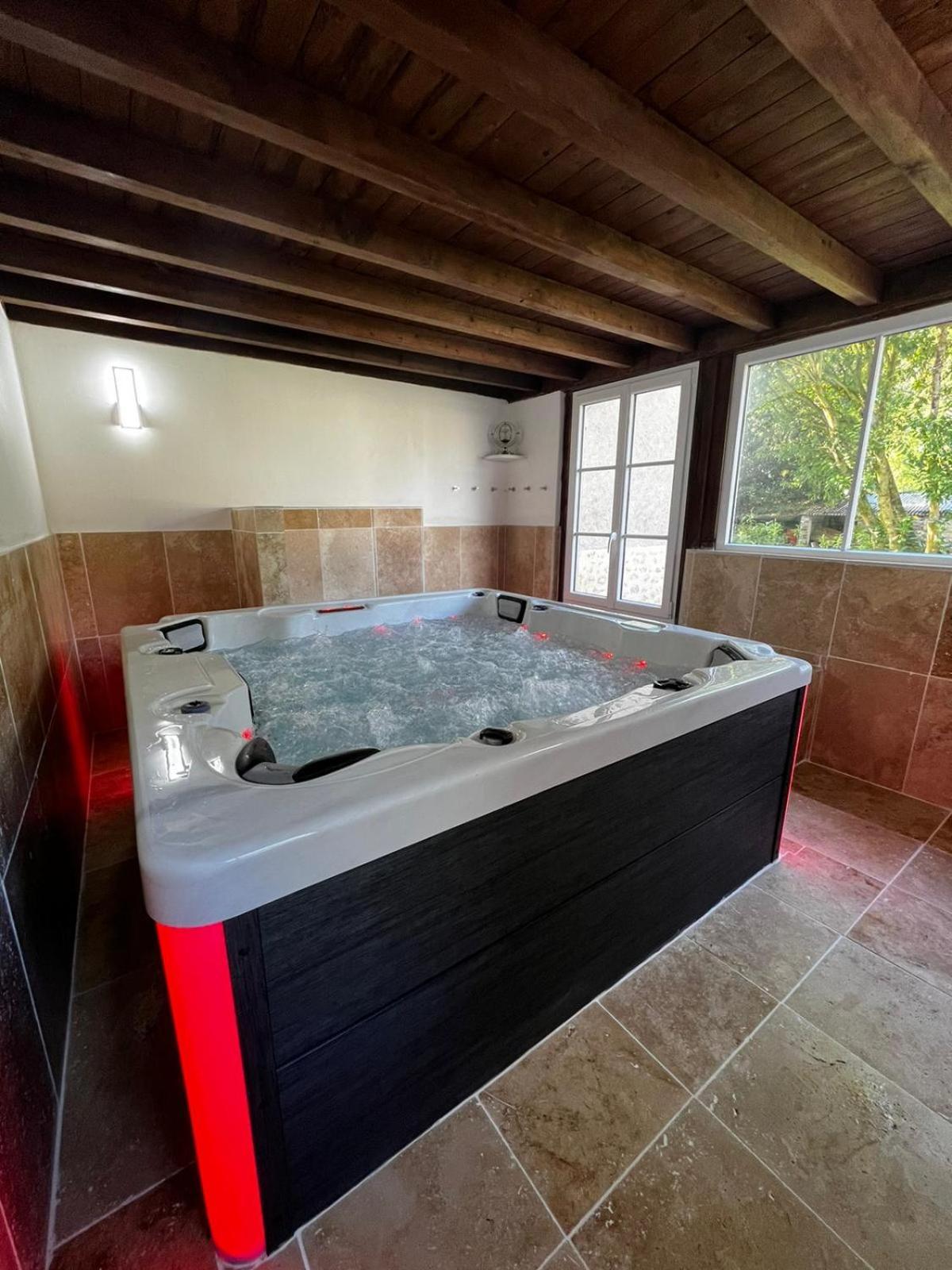 Le Domaine Du Cerf - Gites, Nature Et Spa Saint-Ouen-les-Vignes Kültér fotó